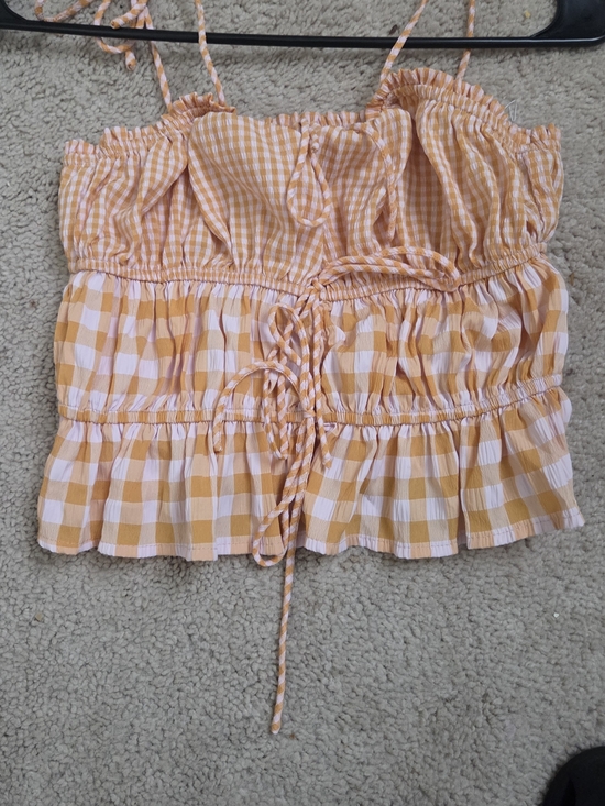 Forever 21 Tops - Forever 21 Yellow and White Gingham Crop Top